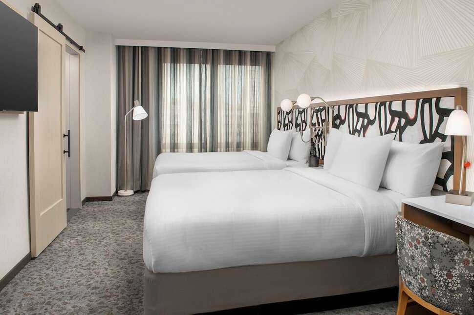 Ein Foto SpringHill Suites New York Queens