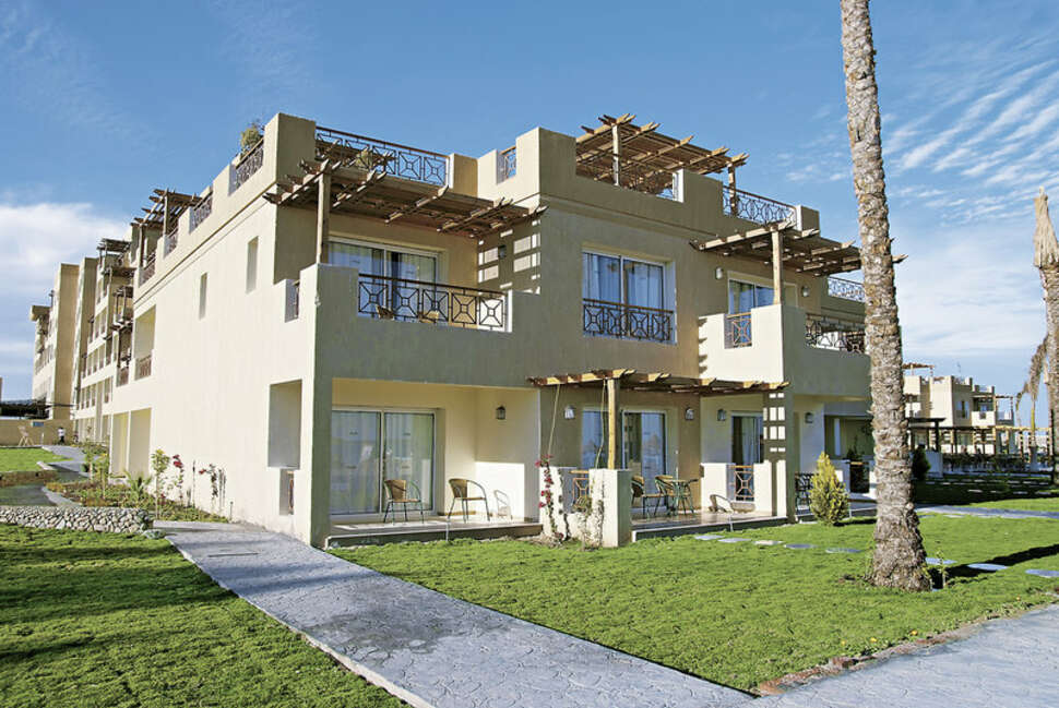 Een foto van de buitenkant van Imperial Shams Abu Soma