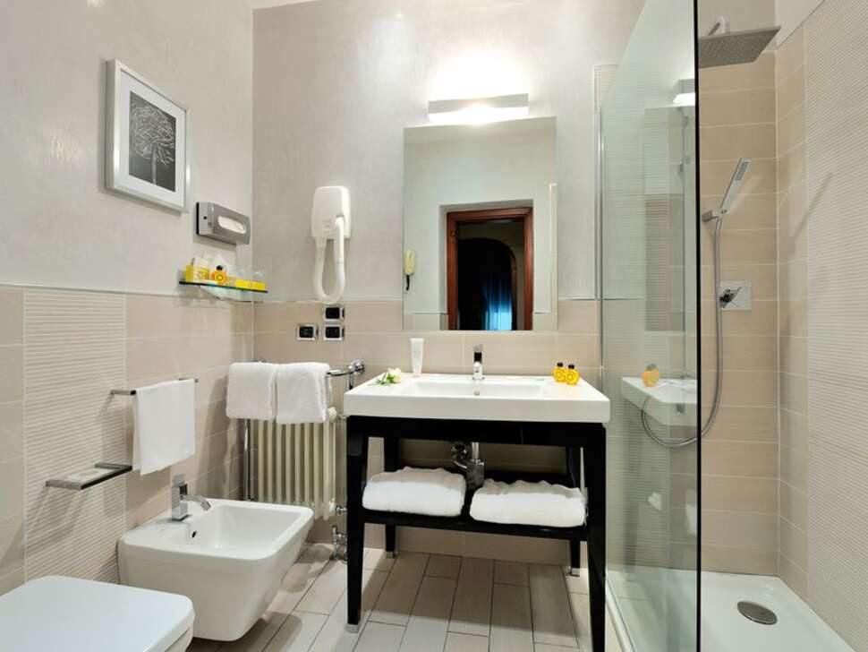 Ein Foto Hotel Roma Florence