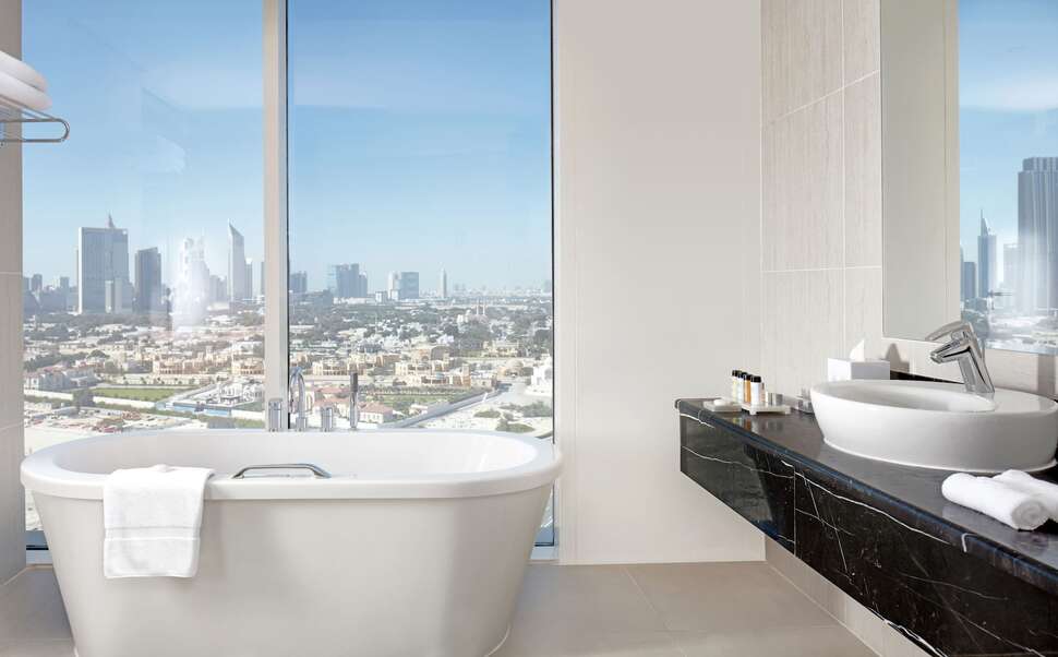 Ein Foto Millennium Central Downtown