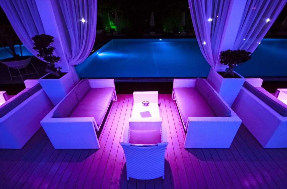 Ein Foto von der Terrasse im Sveltos Hotel