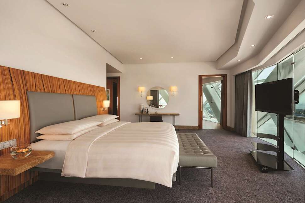 Ein Foto Andaz Capital Gate by Hyatt