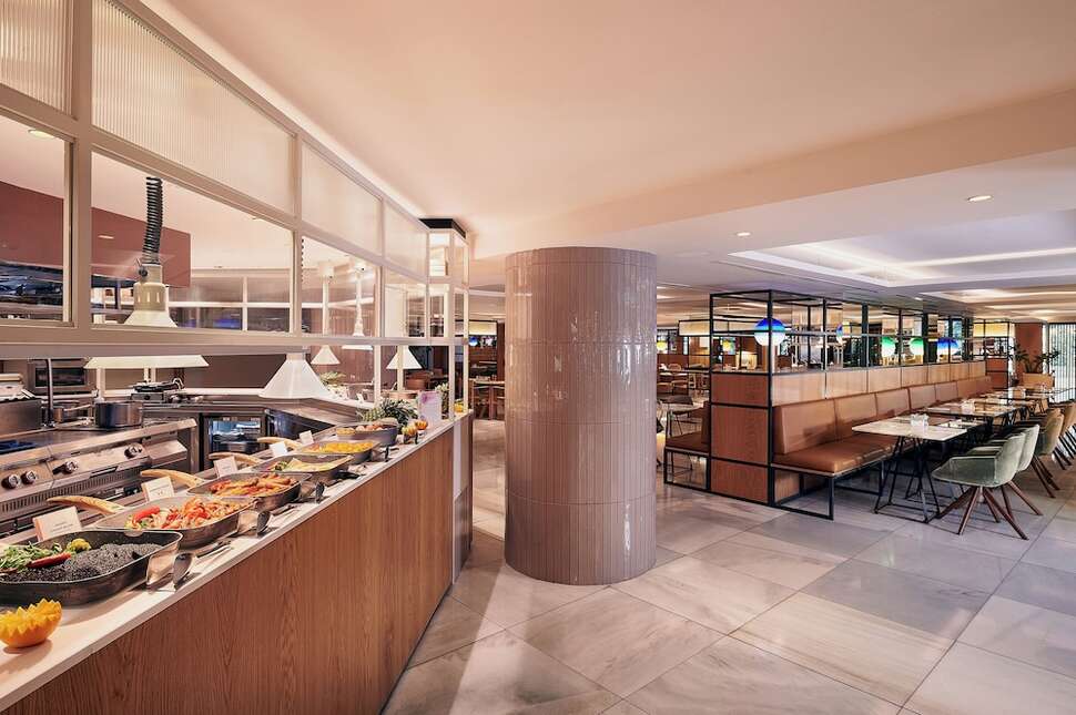 Ein Foto Melia White House Hotel Apartments