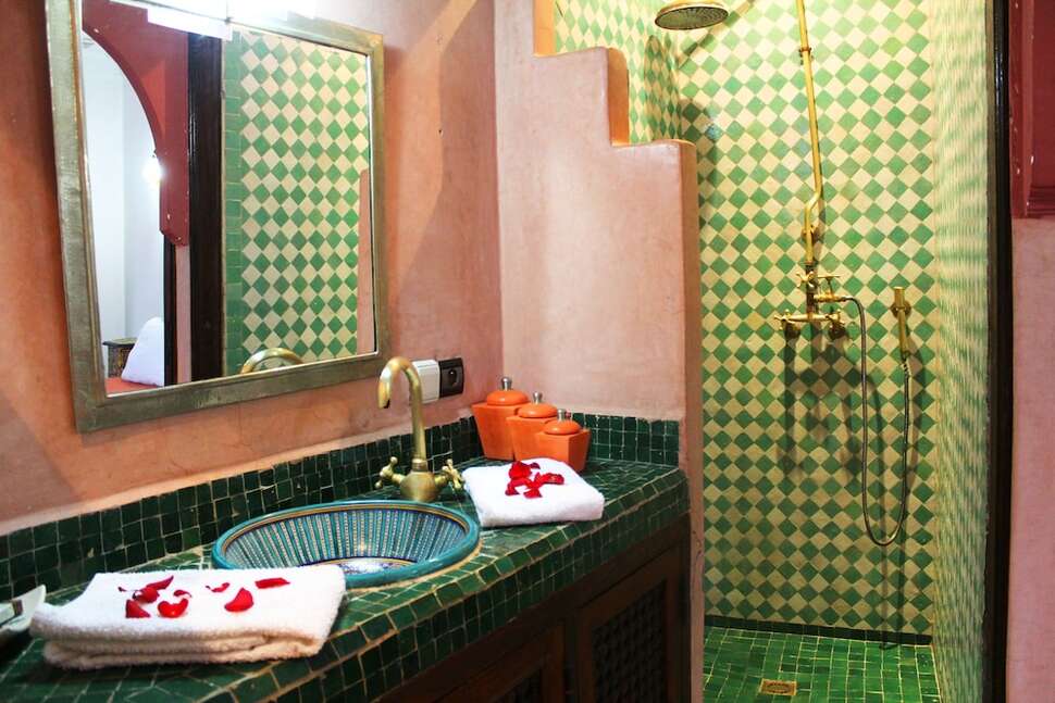 Ein Foto Riad Alida