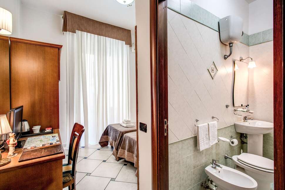 Een foto van Hotel Garibaldi Napoli