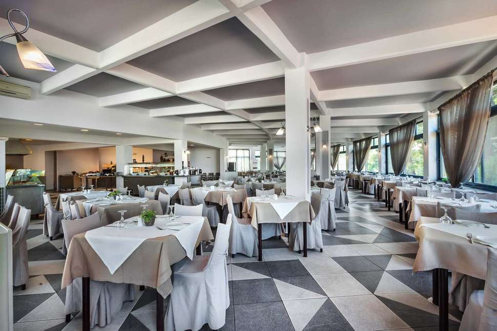 Een foto van de faciliteiten bij Hotel Atrium