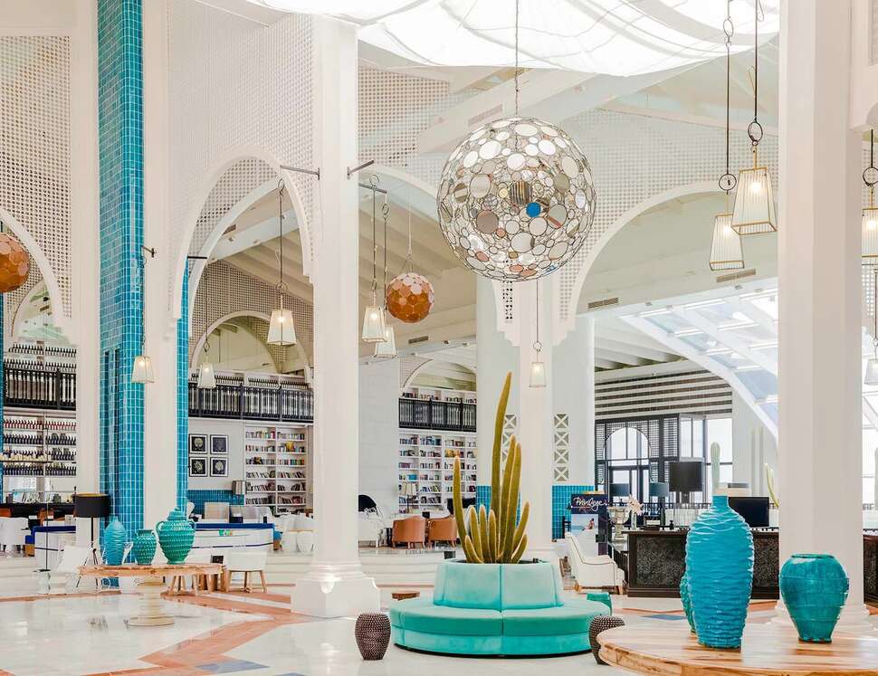 Een foto van het interieur van H10 Timanfaya Palace