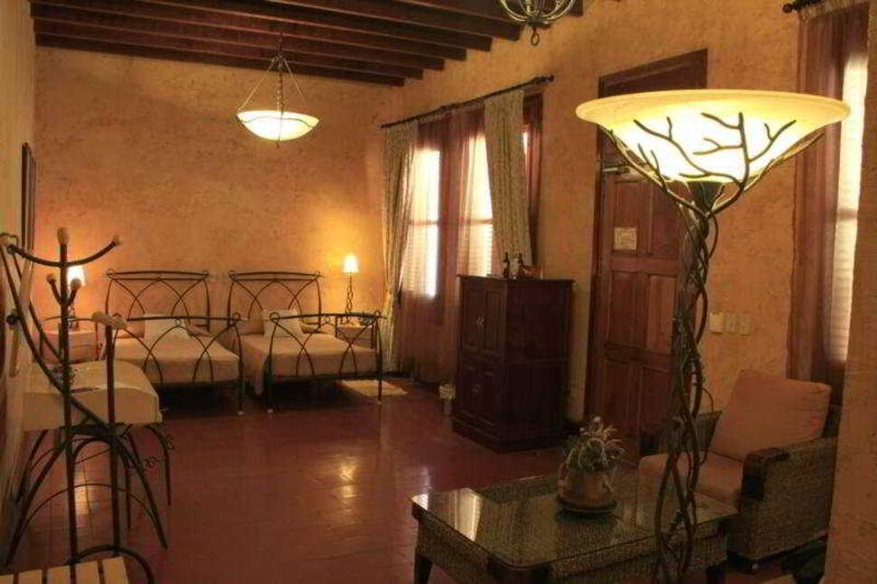 Ein Foto Hotel Raquel