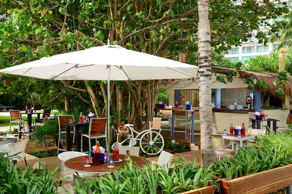 Ein Foto Live Aqua Beach Resort Cancun