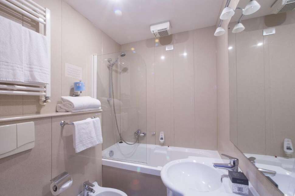 Een foto van B&B Hotels Park Hotel Suisse Santa Margherita Ligure