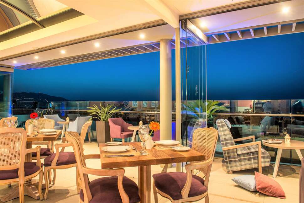 Een foto van de faciliteiten bij Castello City Hotel
