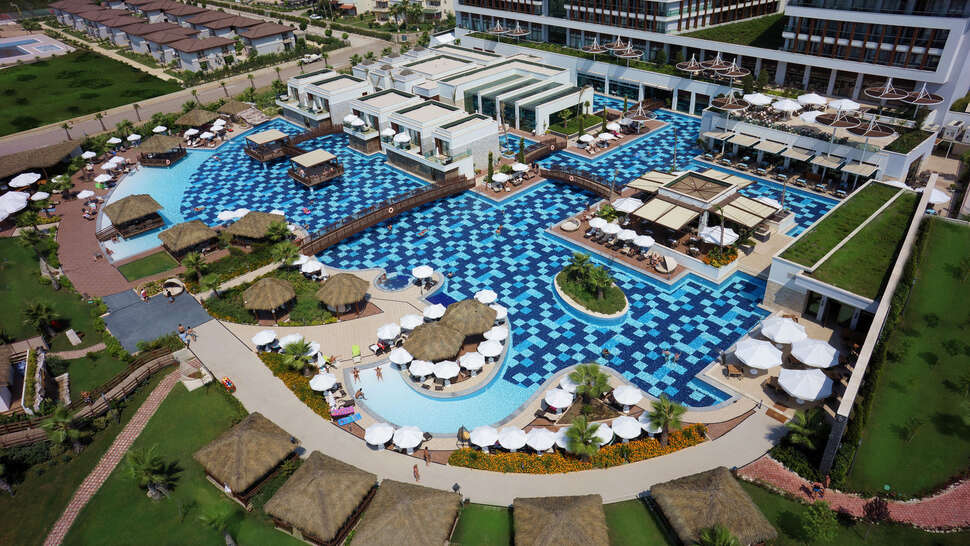 Een foto van het zwembad bij TUI Blue Belek