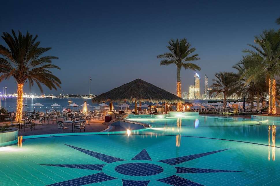 Ein Foto Radisson Blu Hotel & Resort Abu Dhabi Corniche