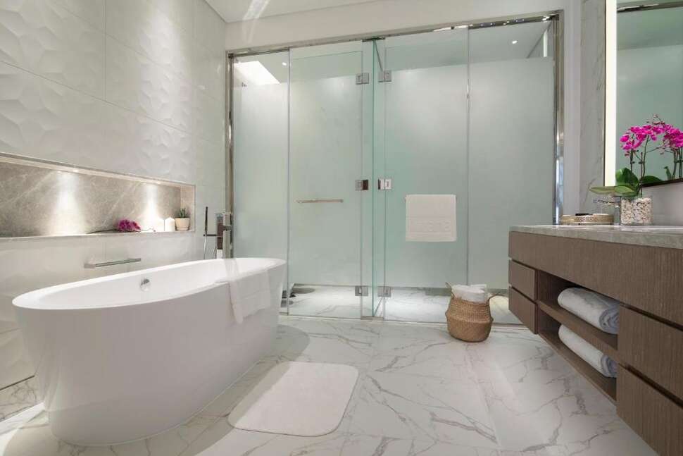 Een foto van Al Jaddaf Rotana Suite Hotel