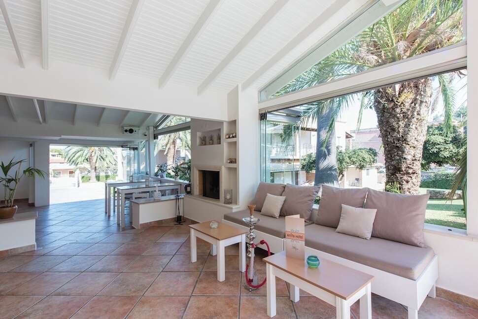 Een foto van het interieur van Hotel Anita Corfu
