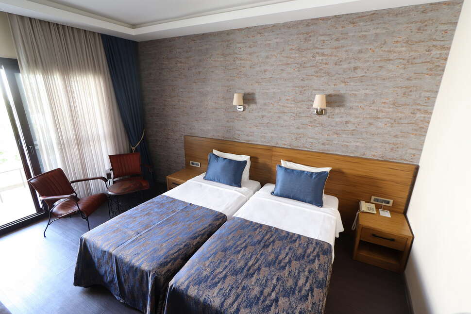Een foto van Azka Otel