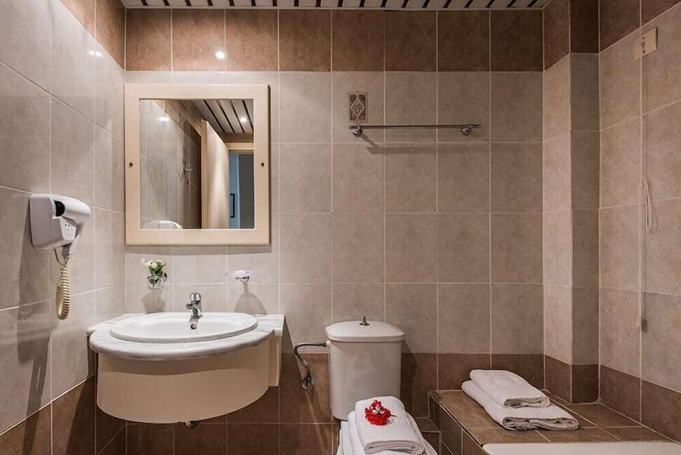 Een foto van Golden Sun Hotel