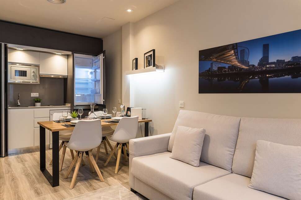 Ein Foto Abba Suites Bilbao City Center