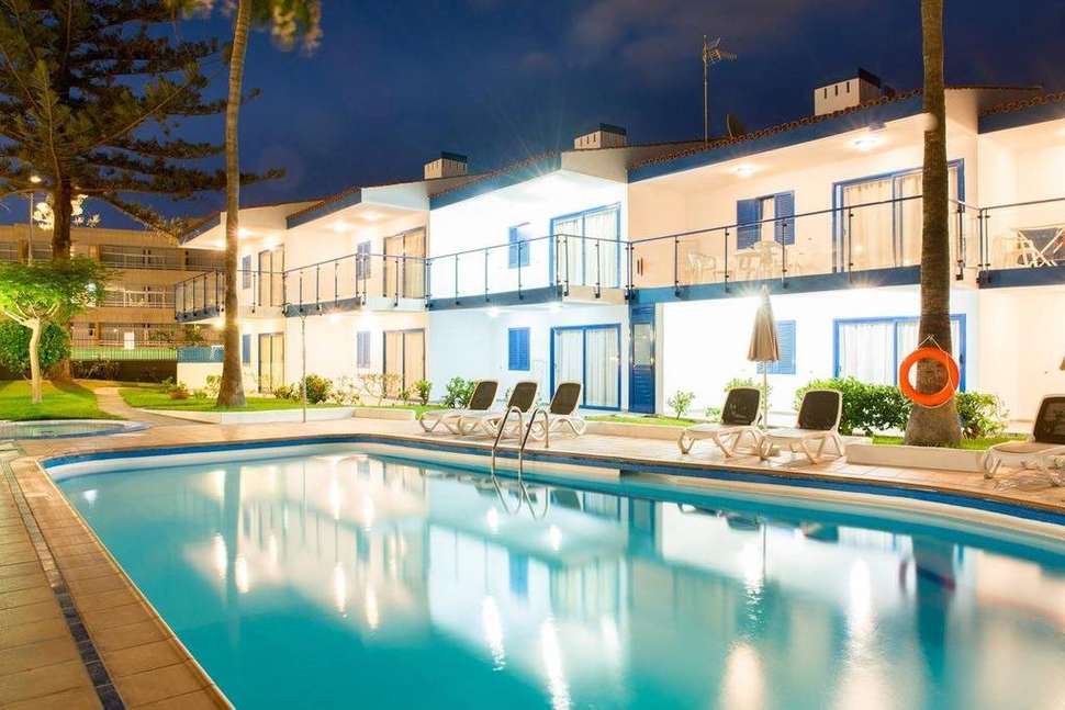 Ein Foto vom Pool im Apartments Los Caribes I