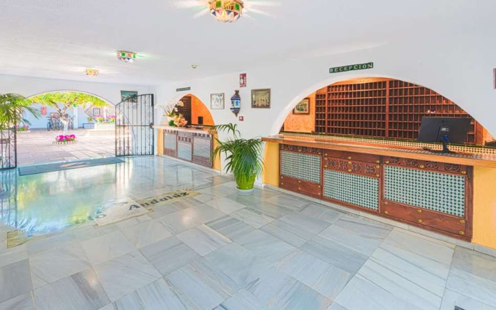 Een foto van het interieur van Globales Pueblo Andaluz