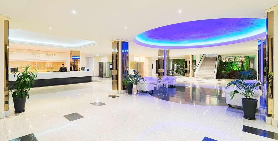 Een foto van het interieur van H10 Taburiente Playa