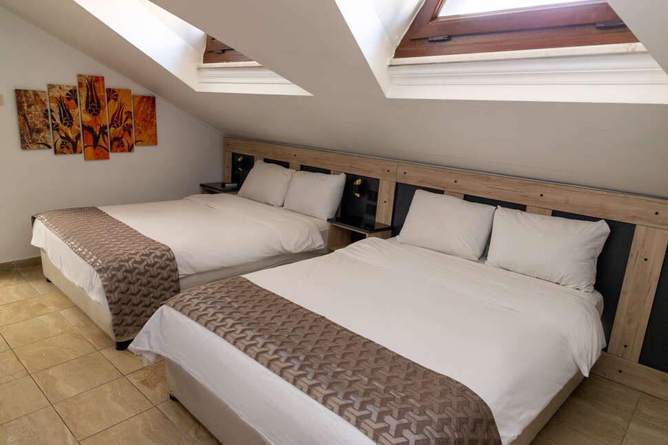 Een foto van Galley Hotel