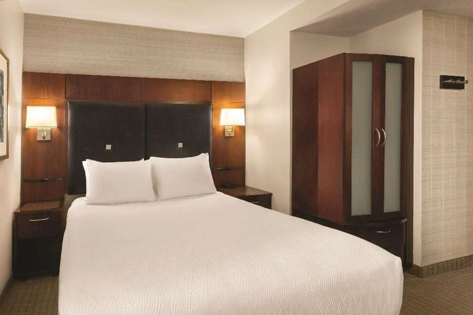 Ein Foto DoubleTree by Hilton New York Midtown Fifth Ave