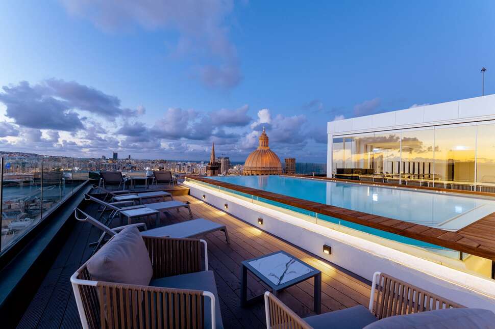 Een foto van The Embassy Valletta Hotel