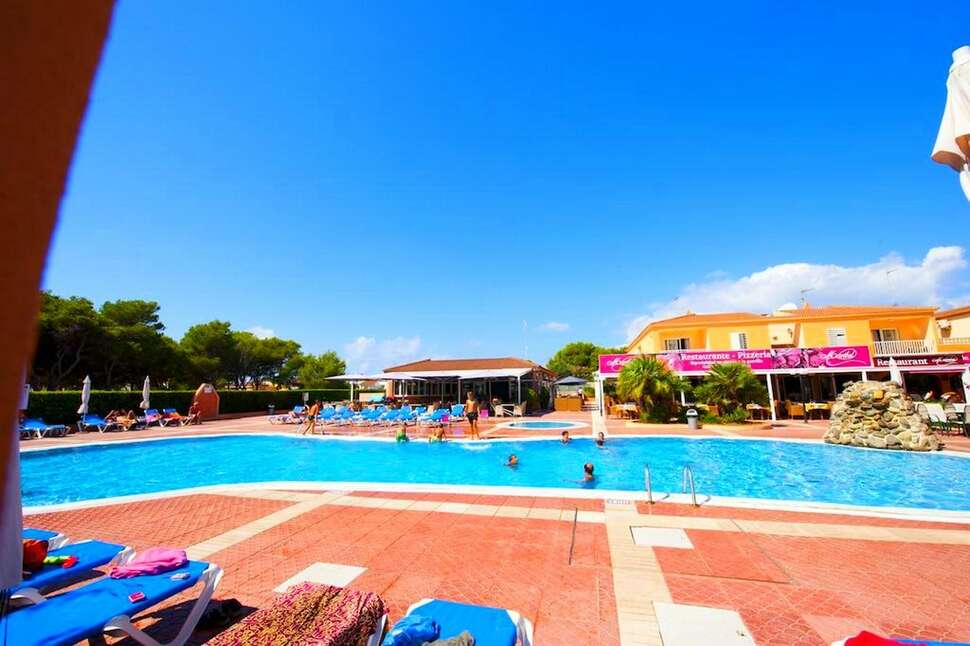 Ein Foto Maribel Apartments