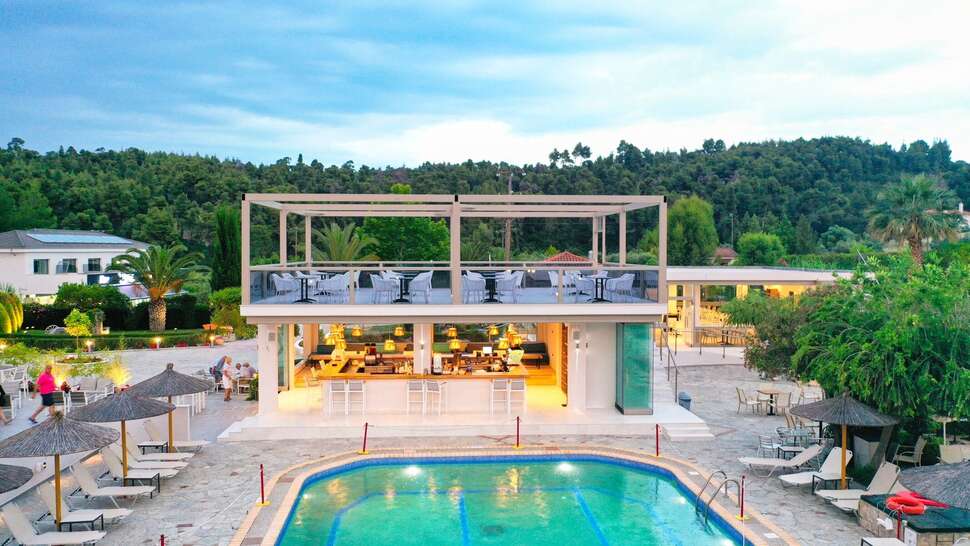 Ein Foto Chrousso Village Hotel