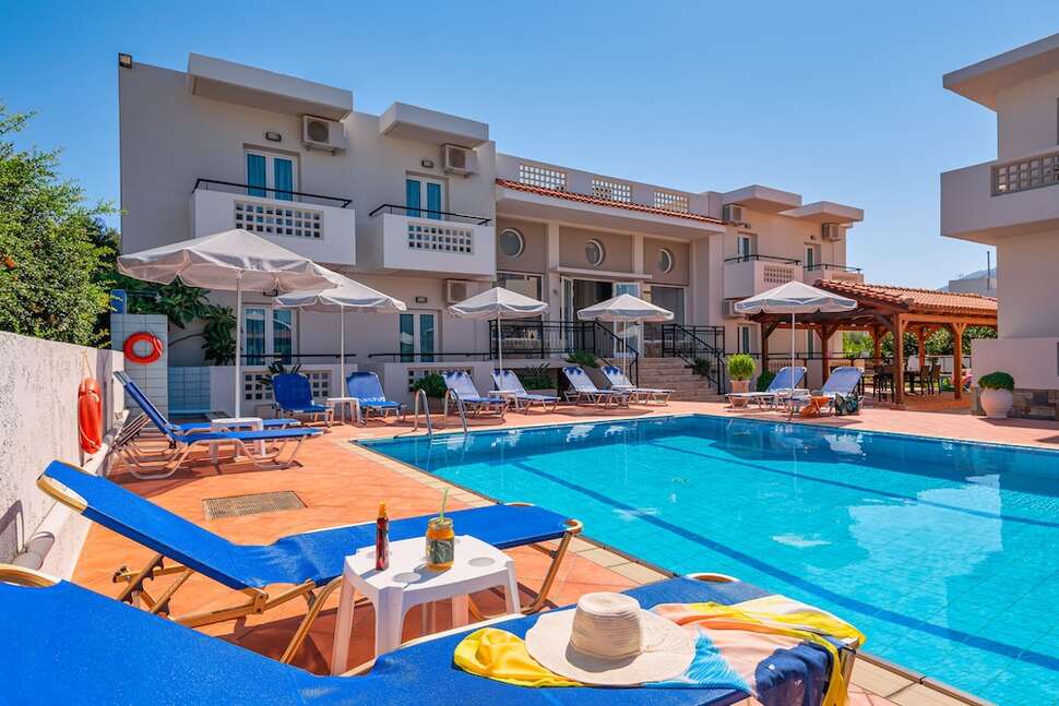 Ein Foto vom Pool im Sisi Breeze Hotel