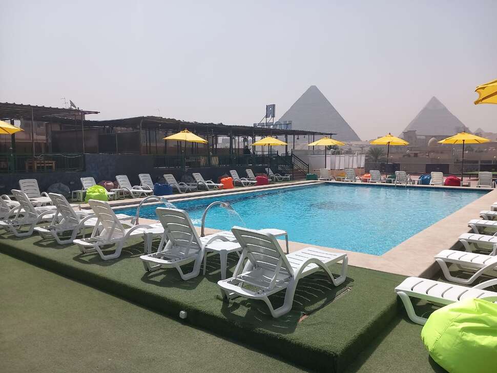 Een foto van Regency Pyramids Hotel
