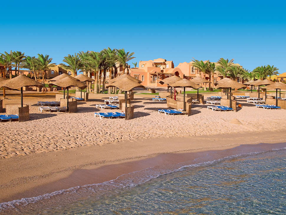Een foto van het strand bij Swissotel Resort El Quseir