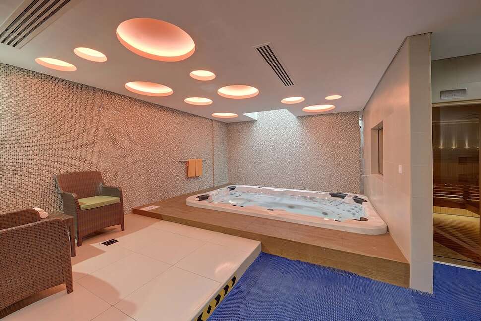 Een foto van de faciliteiten bij Al Khoory Atrium Hotel