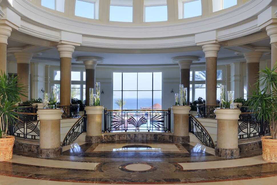Een foto van Renaissance Golden View Beach Resort