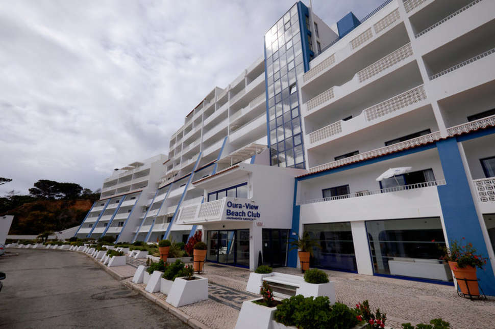 Een foto van de buitenkant van Grand Muthu Oura View Beach Club