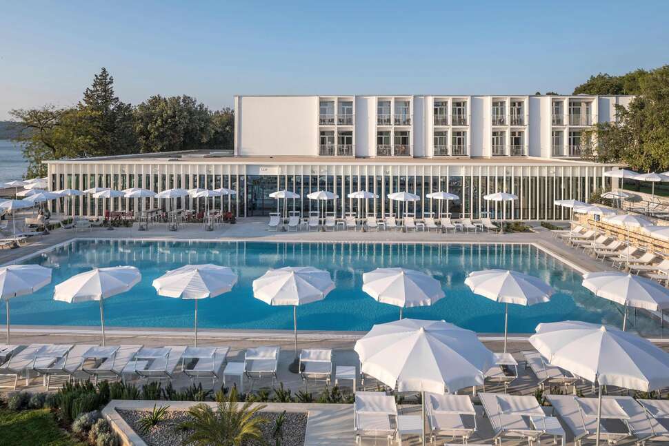 Een foto van het zwembad bij Falkensteiner Hotel Park Punat