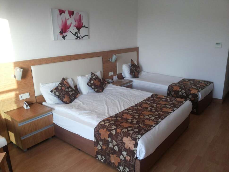 Ein Foto Hotel Cenger Beach Resort & Spa
