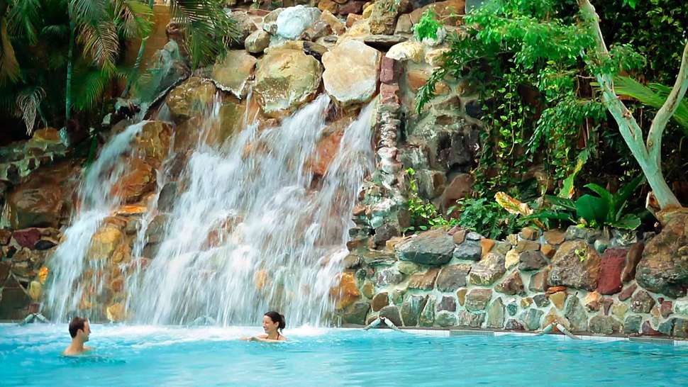 Een foto van het zwembad bij Center Parcs De Vossemeren