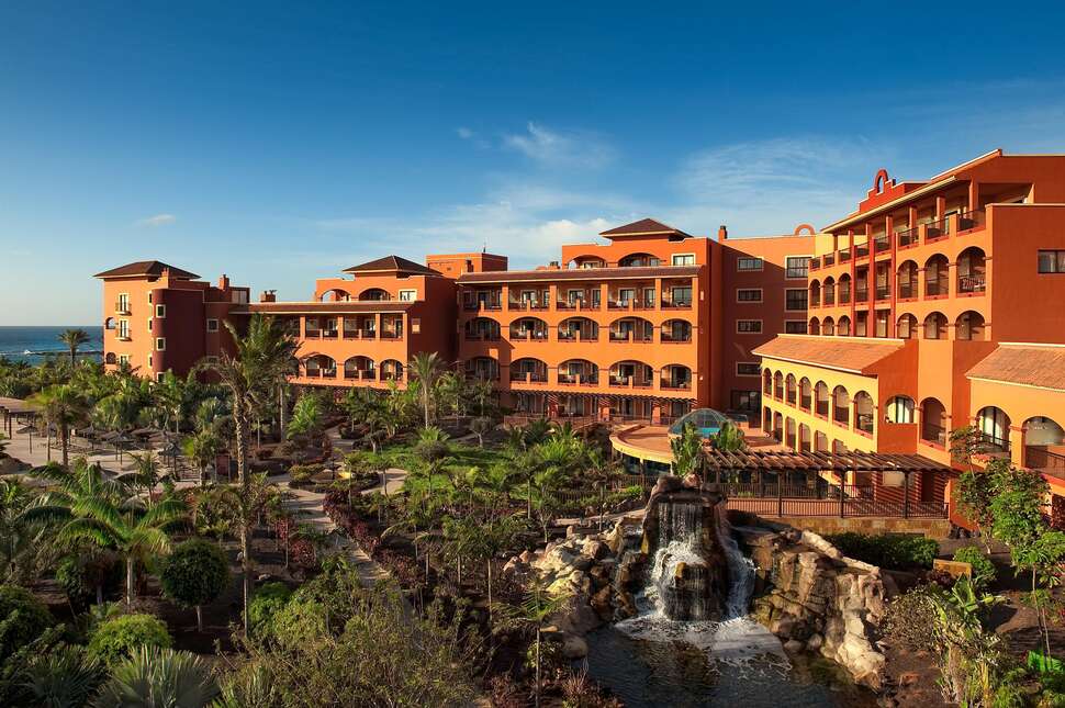 Ein Foto von der Außenansicht des Sheraton Fuerteventura Beach Golf & Spa Resort