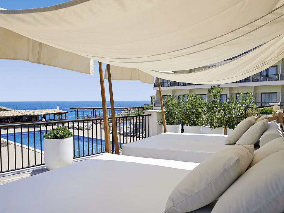 Een foto van het zwembad bij Allsun Hotel Lux de Mar