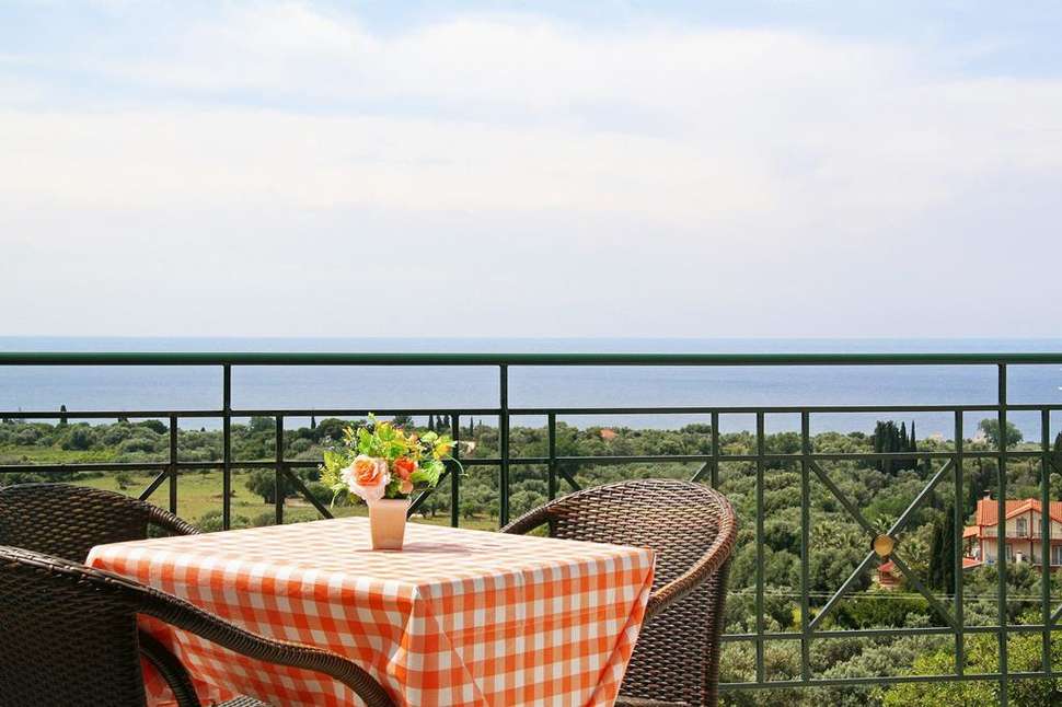Een foto van Sarantos Pool Suites