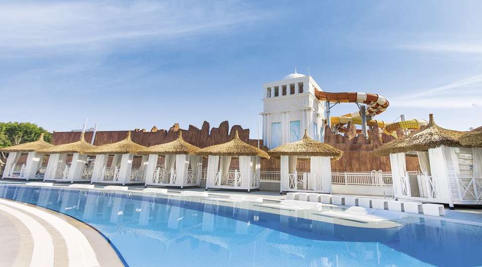 Een foto van het zwembad bij Innvista Hotel Belek