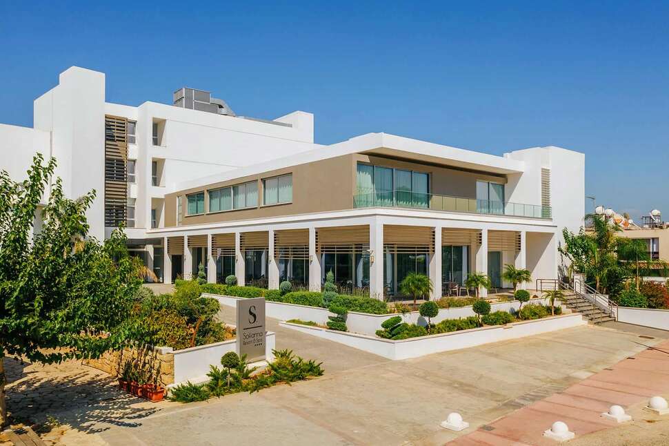 Een foto van de buitenkant van Sofianna Resort & Spa