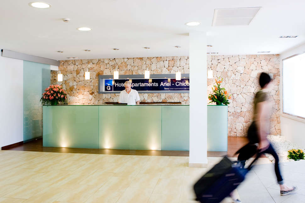 Een foto van het interieur van Gavimar Ariel Chico Club Resort