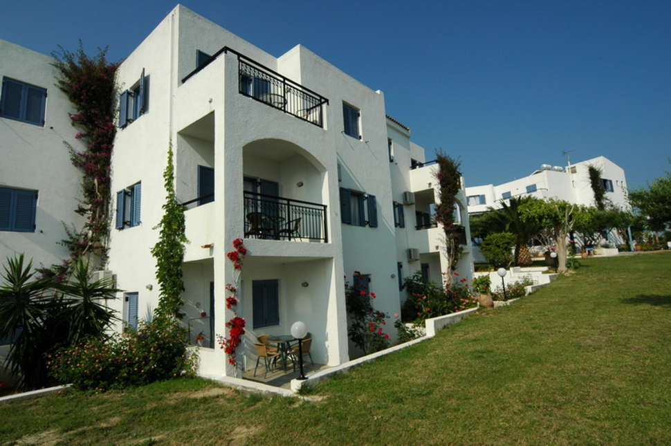 Een foto van de buitenkant van Palatia Village Studios & Appartementen