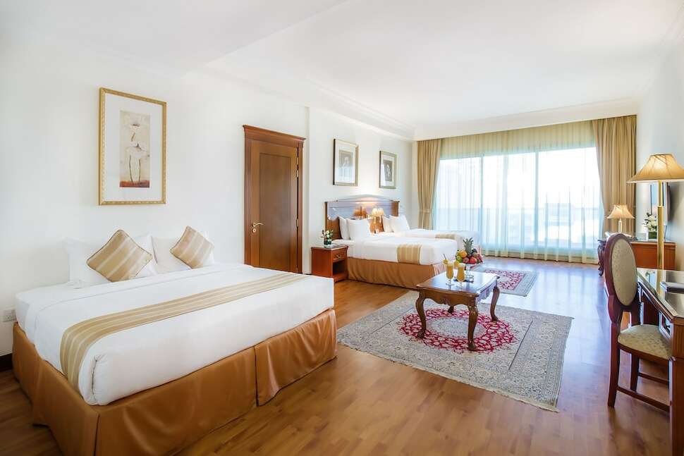 Ein Foto Grand Excelsior Hotel Bur Dubai