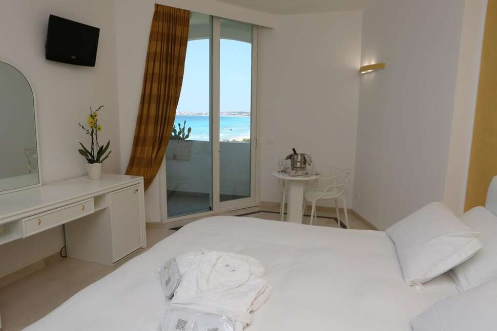 Ein Foto Grand Hotel Costa Brada