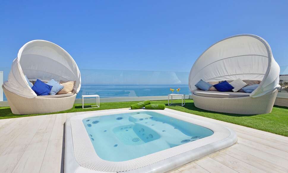Ein Foto vom Pool im Melia Costa Del Sol