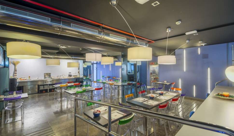 Een foto van de faciliteiten bij Petit Palace Mayor Plaza Hotel